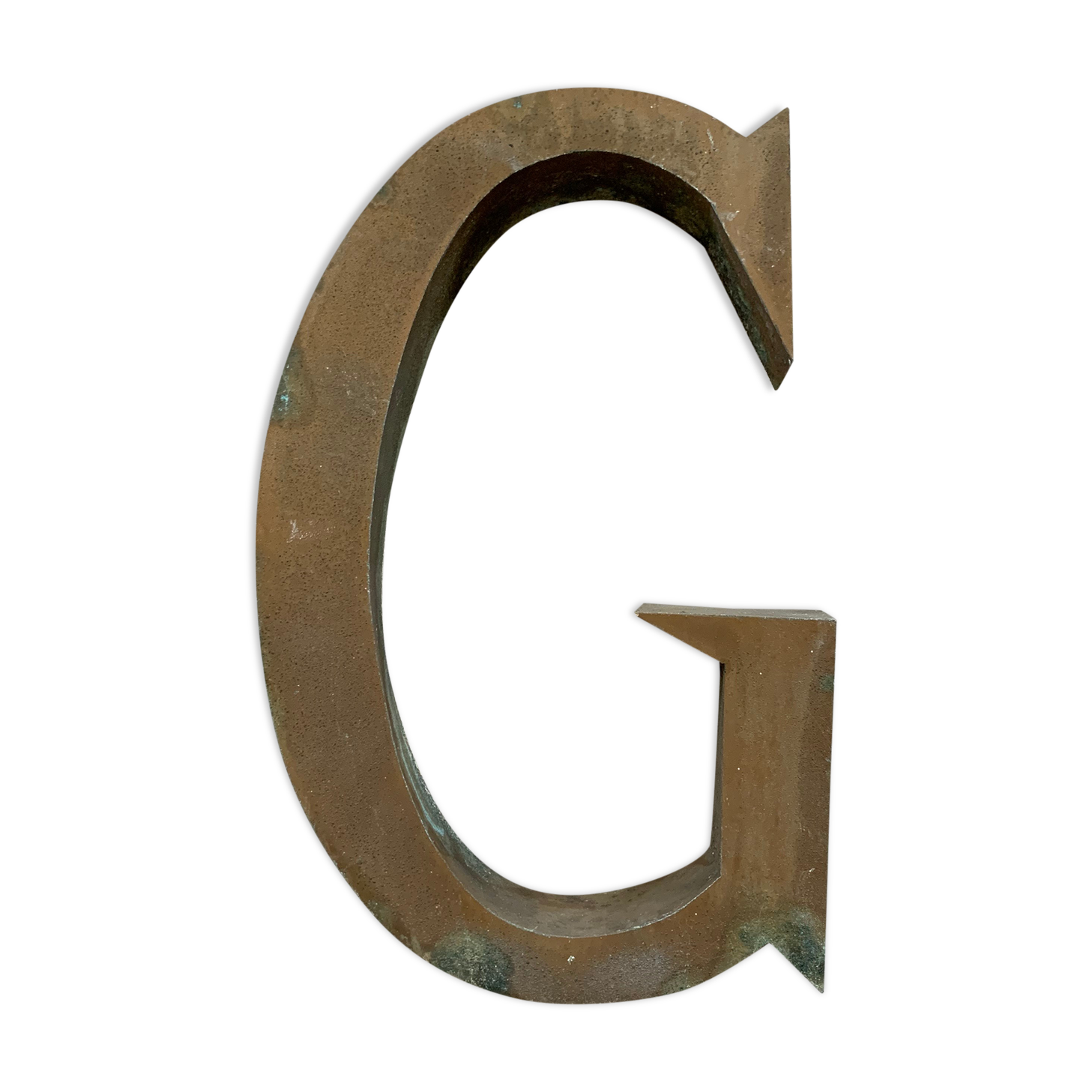 Old sign letter G