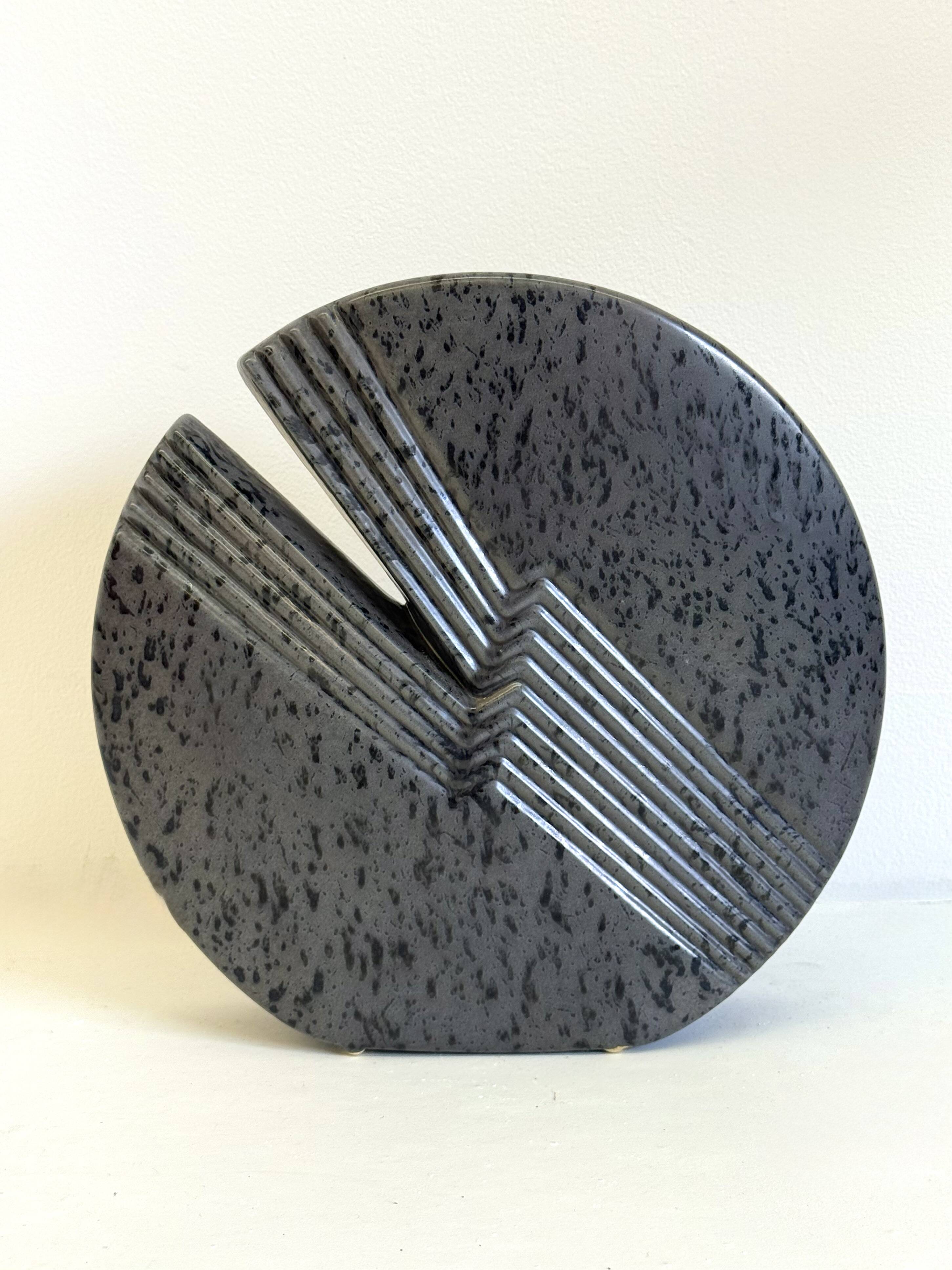 Dark gray ceramic vase by Nereo Boaretto