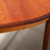 Vintage Scandinavian Table – 163 cm / 208 cm
