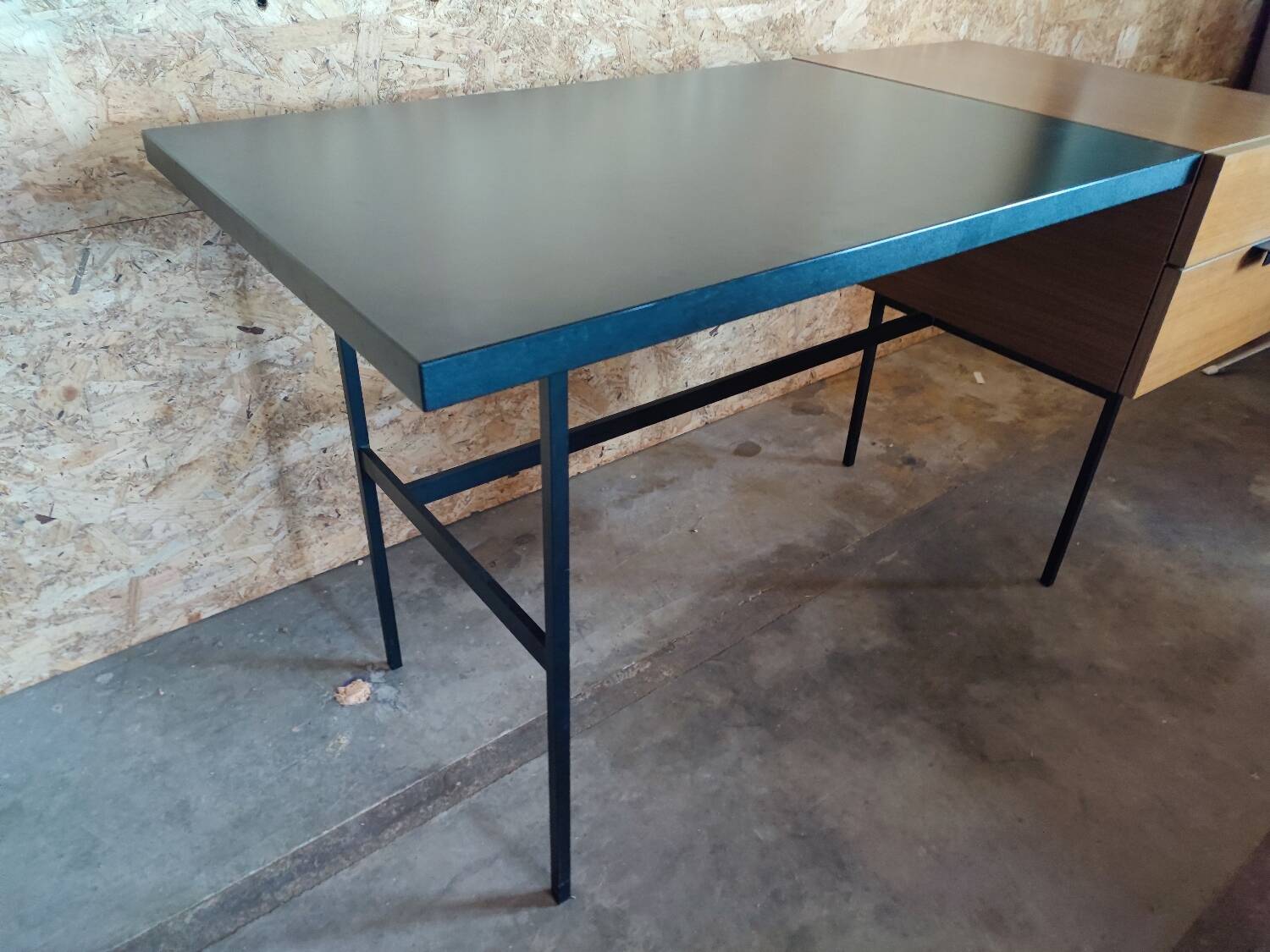 Office CM 141 by Paulin Pierre