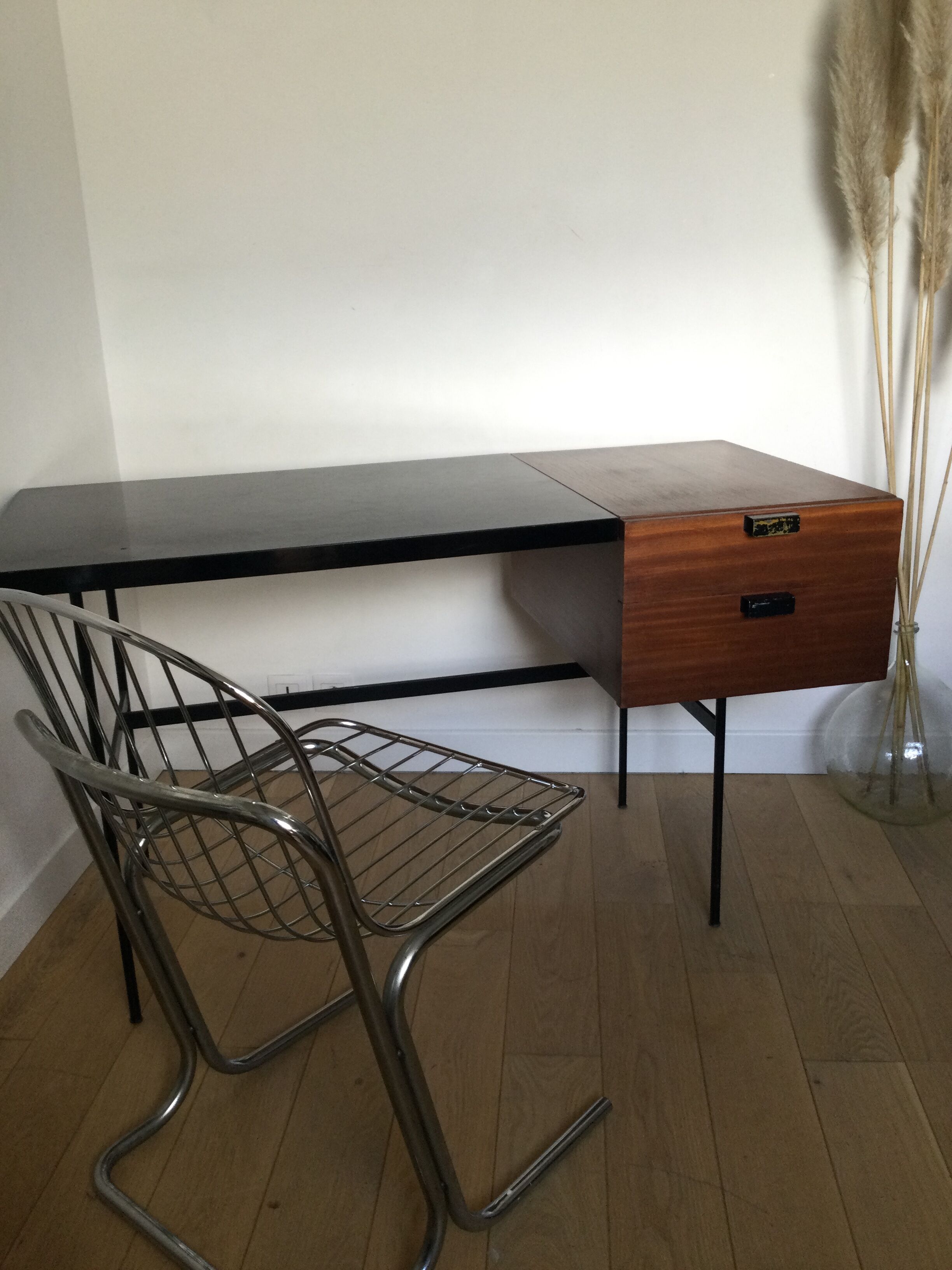 Bureau Pierre Paulin CM141