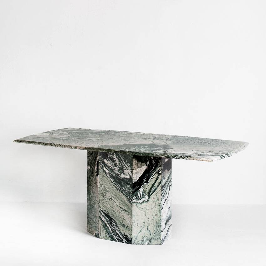 Vintage dining table in green and white veined marble. Completely restored. Italy, 90's