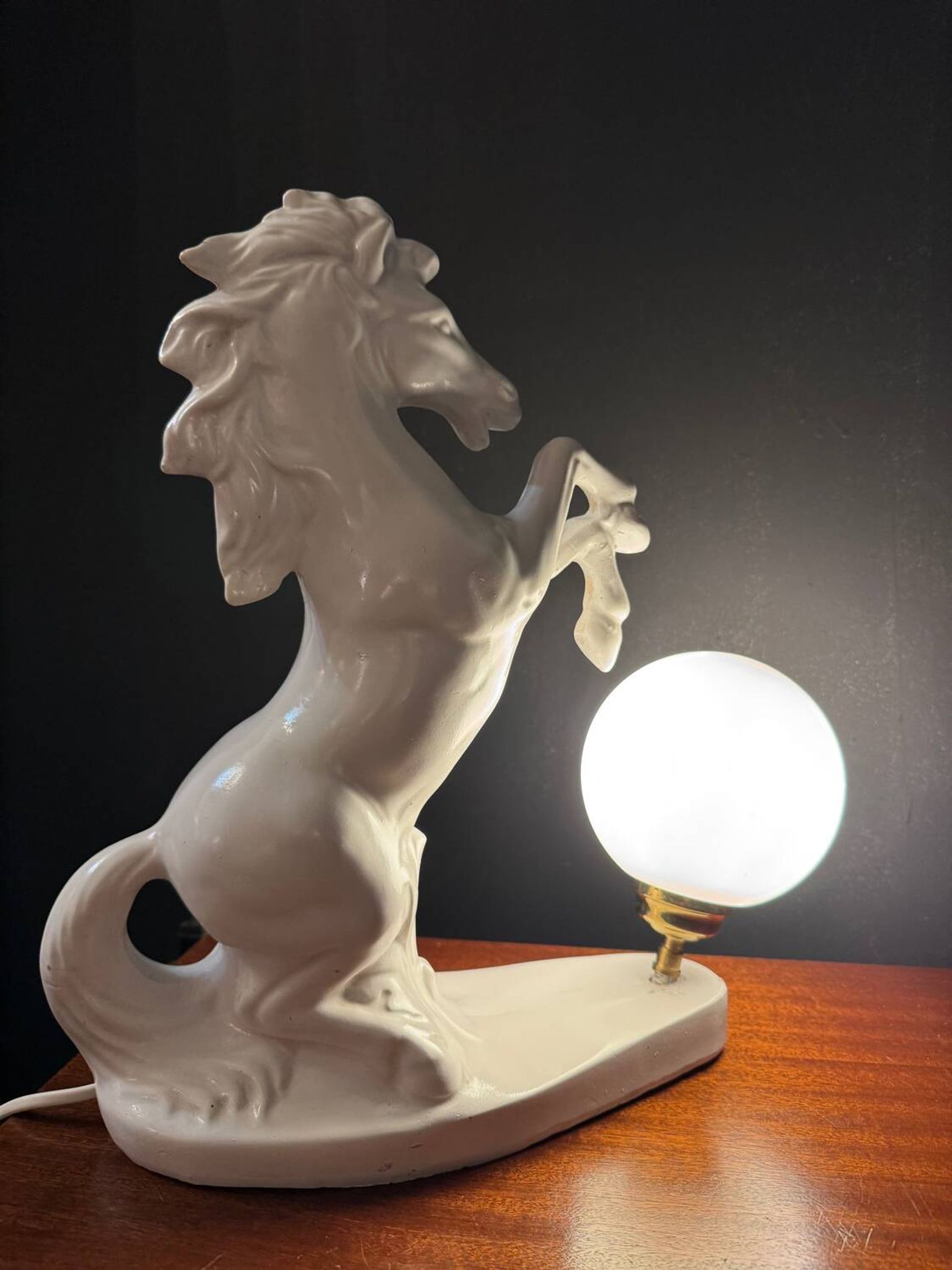 White horse lamp from the 1970s.