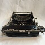 Machine à écrire Corona Usa