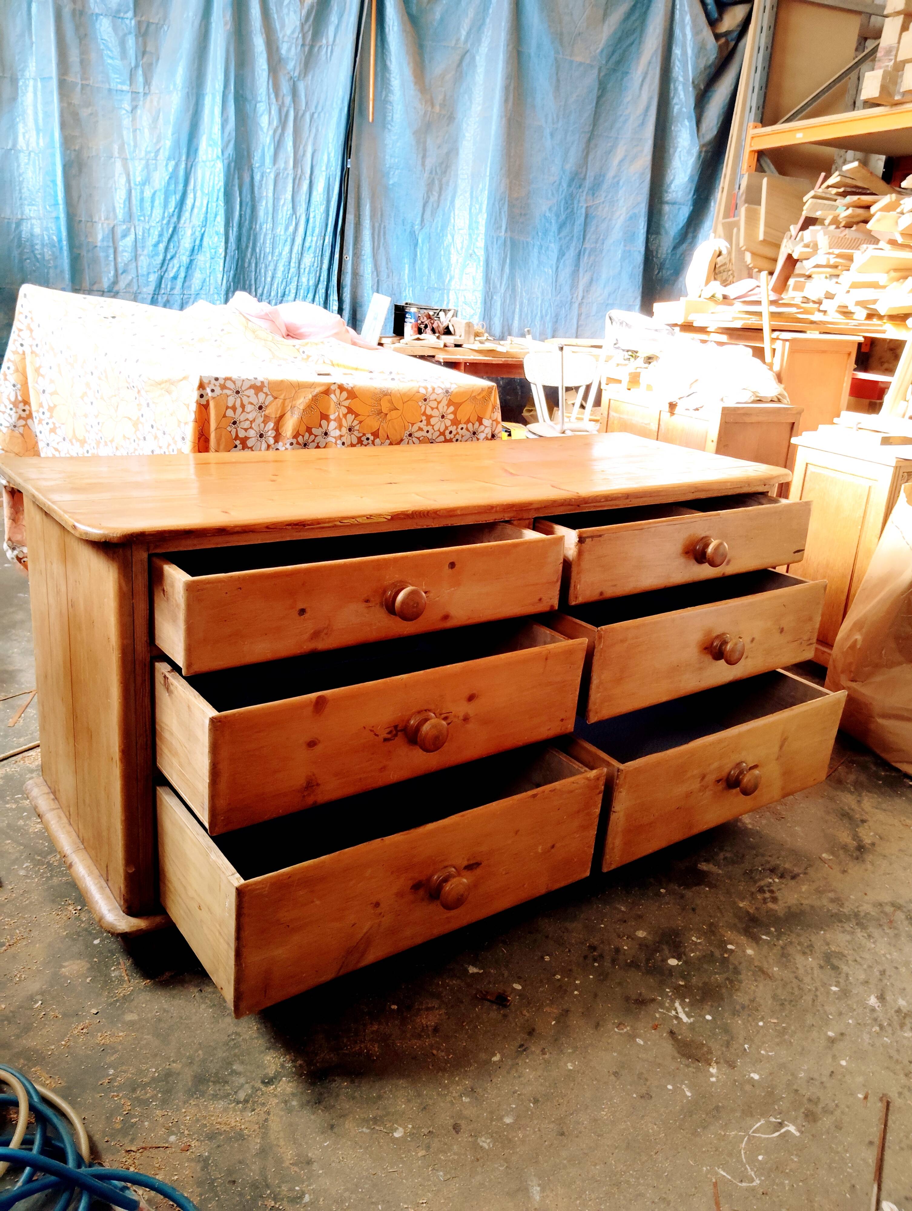 Sideboard/trade furniture/6-drawer chest of drawers