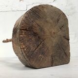 Billot primitif en bois brut