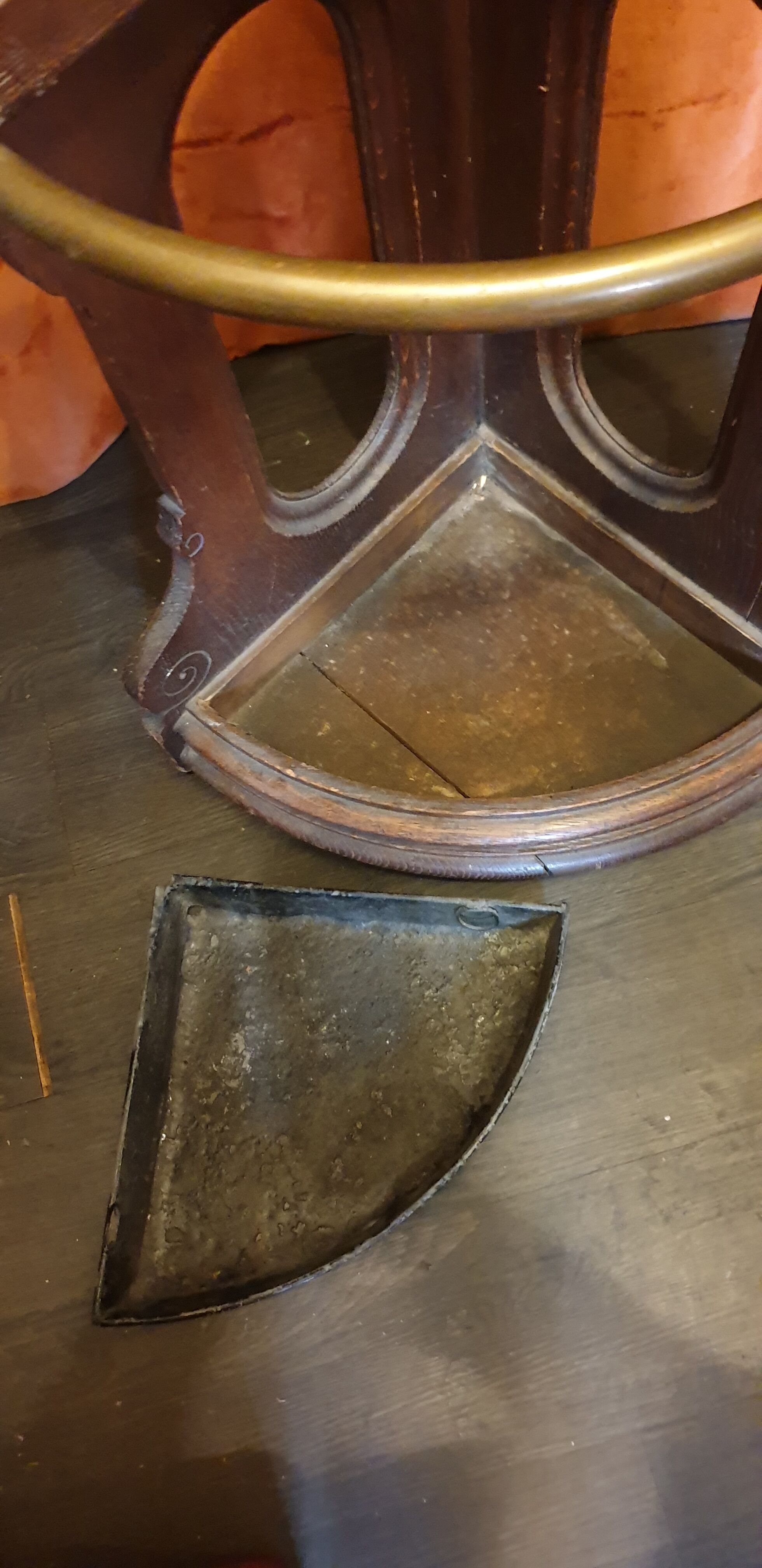 Umbrella holder