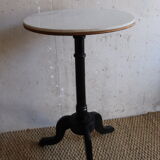 Gueridon in marble and wood