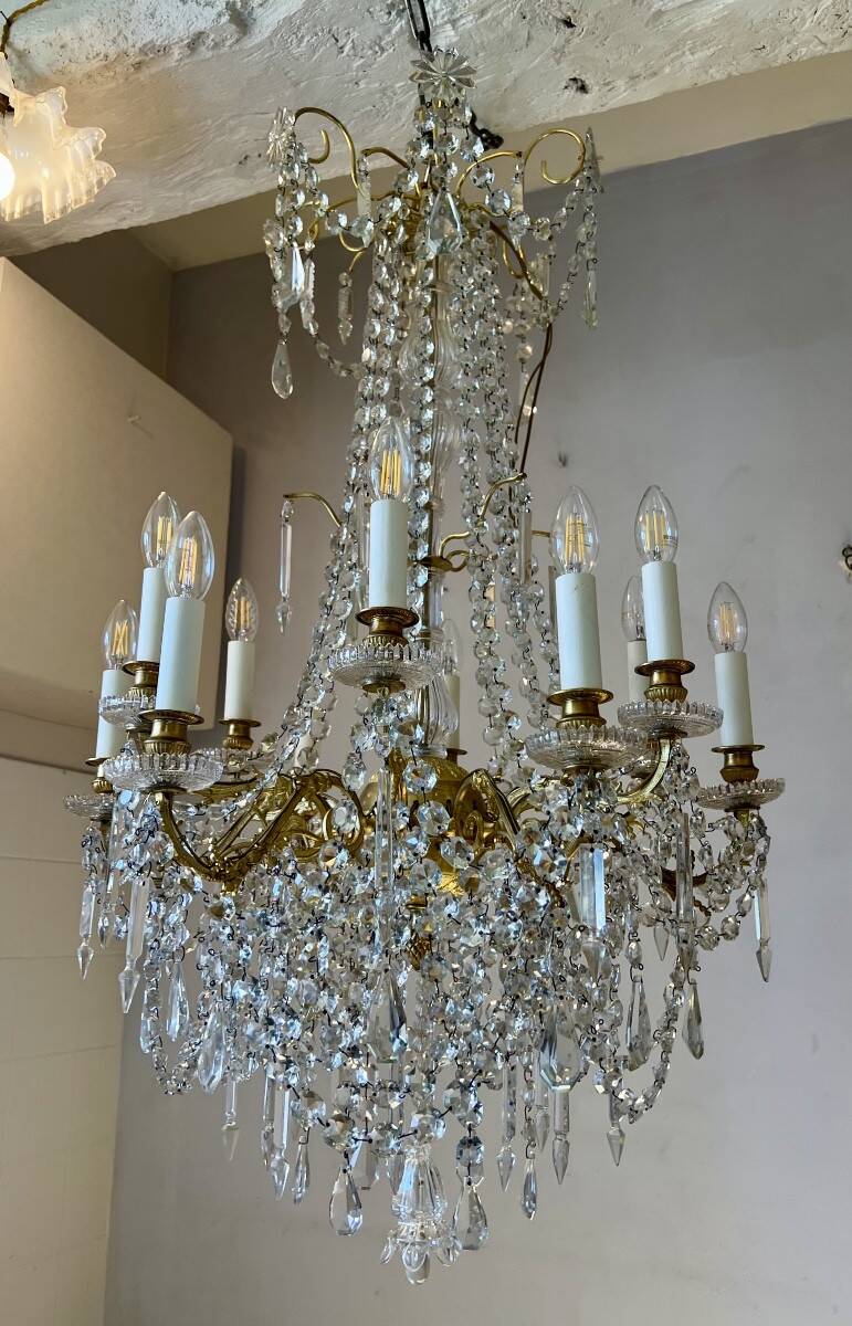 golden bronze chandelier in Louis XVI style