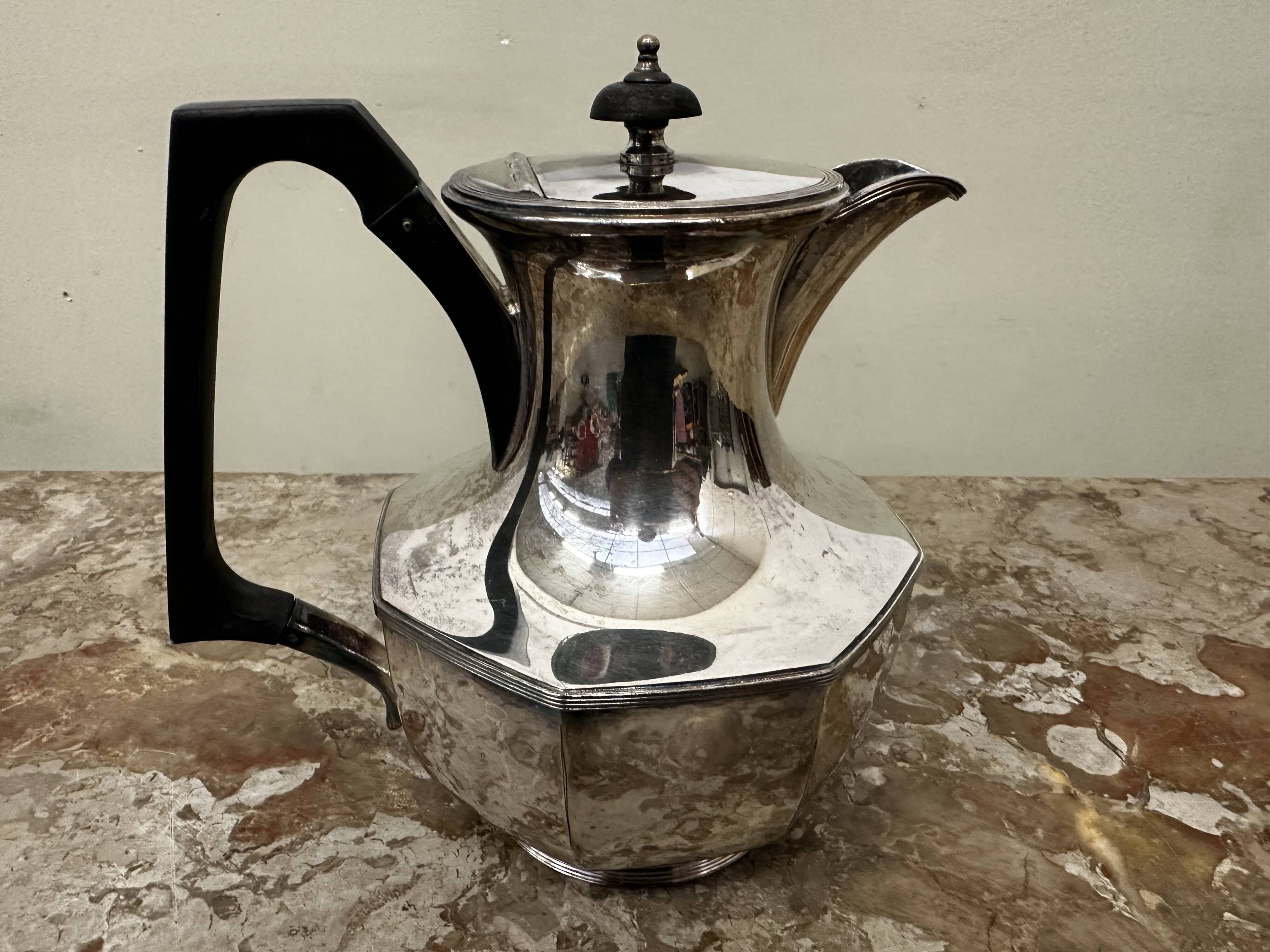 Kirby Beard & Co Paris - Made in England - Silver Metal Teapot H 21cm