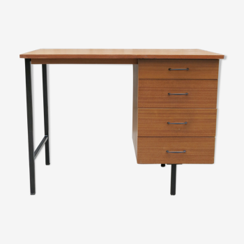 Bureau moderniste