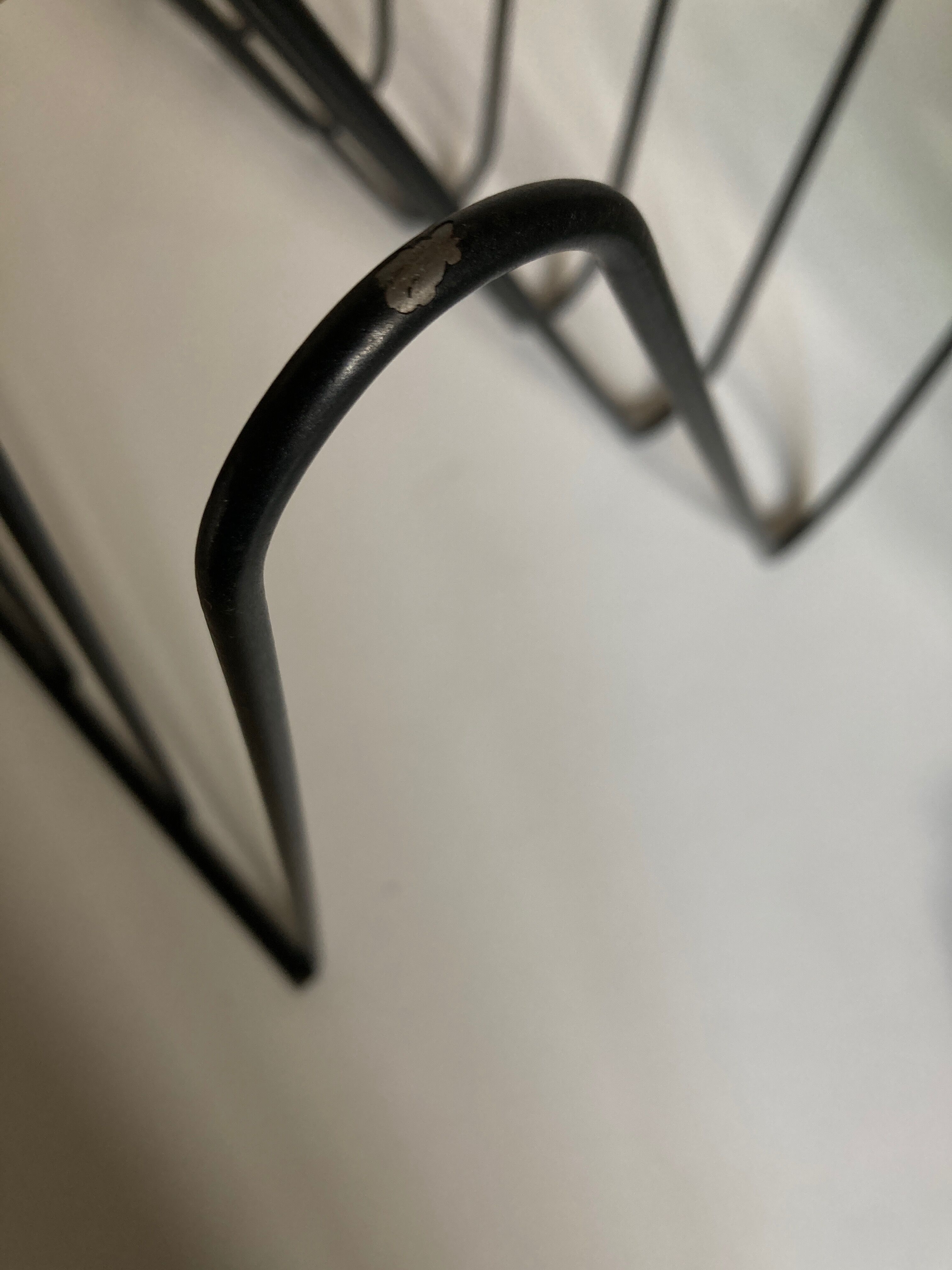 Magazine holder Z design 1970 black