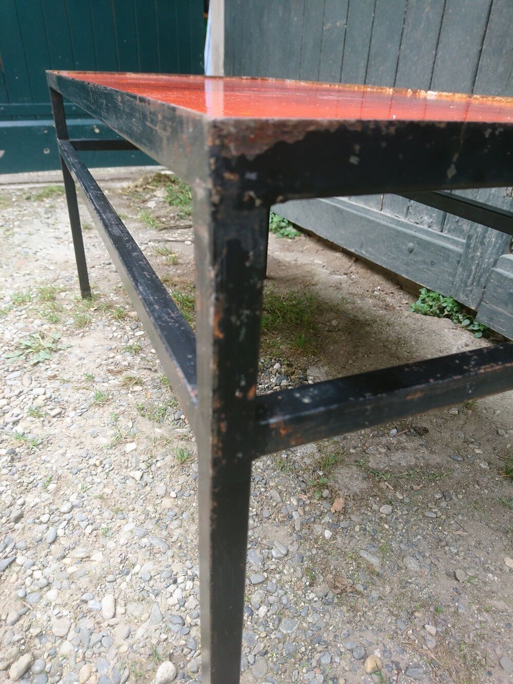 Table basse en lave émaillé orange des années 70