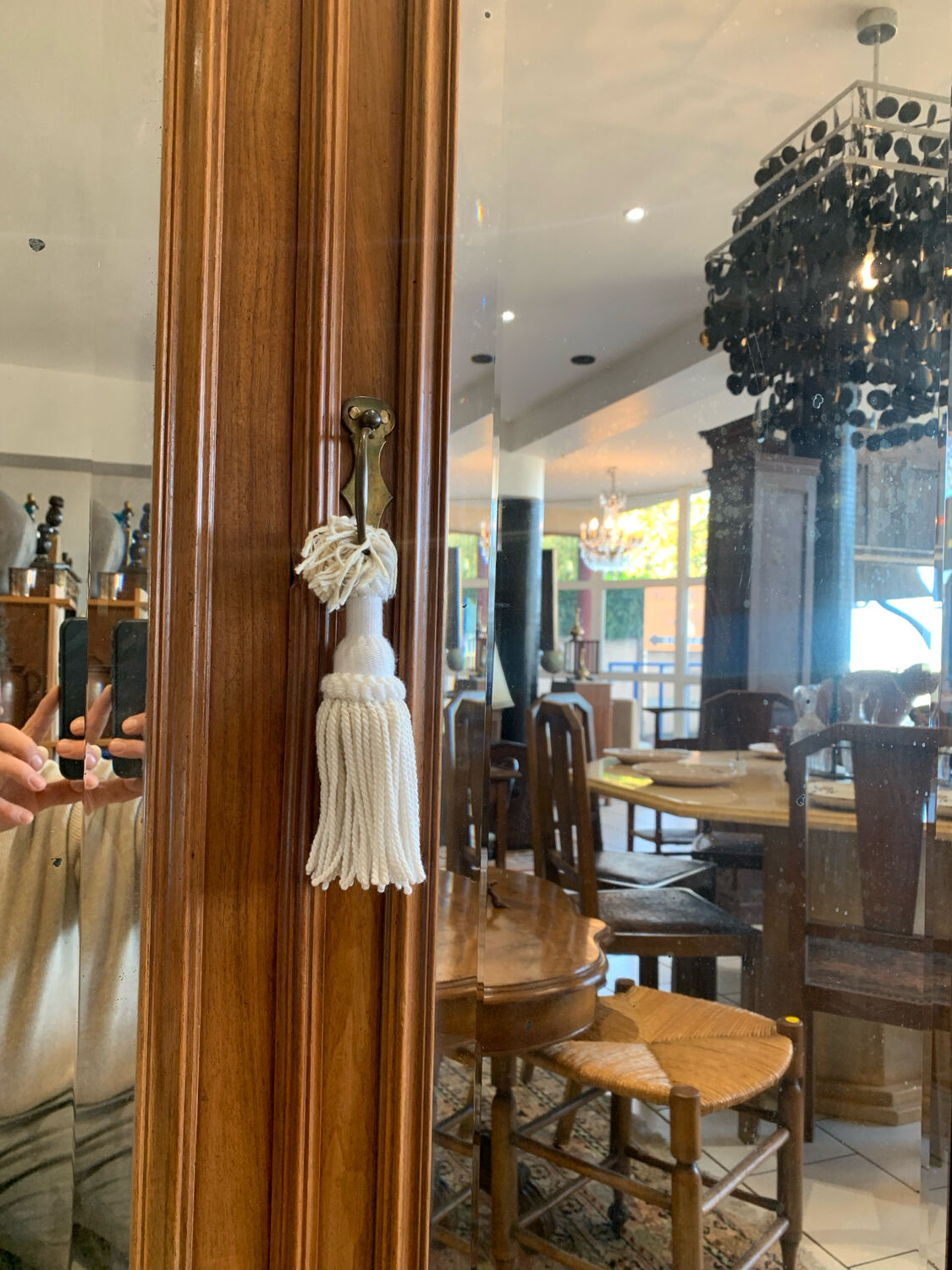 Armoire Ancienne circa 1900 Noyers