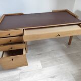 Modern oak veneer office