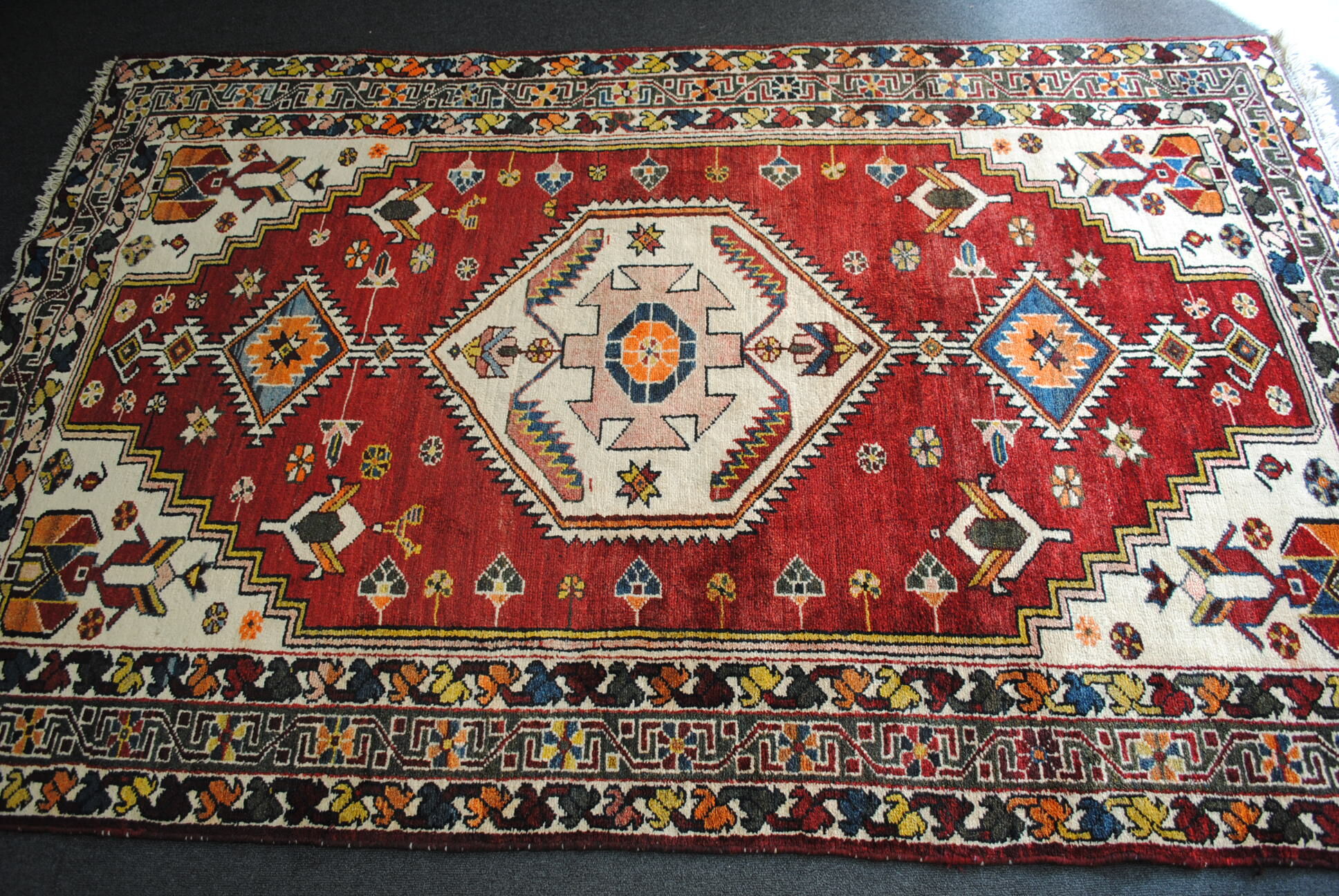 Carpet Persian athentique of the 1970s, knotted hands 208x134cm