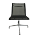 Chaise EA 107 par Charles et Ray Eames pour Vitra