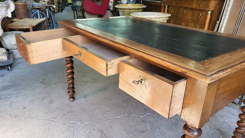 Desk with 3 drawers louis philippe from the 19th century