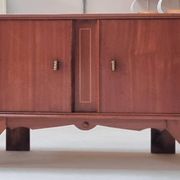 Buffet du milieu du siècle