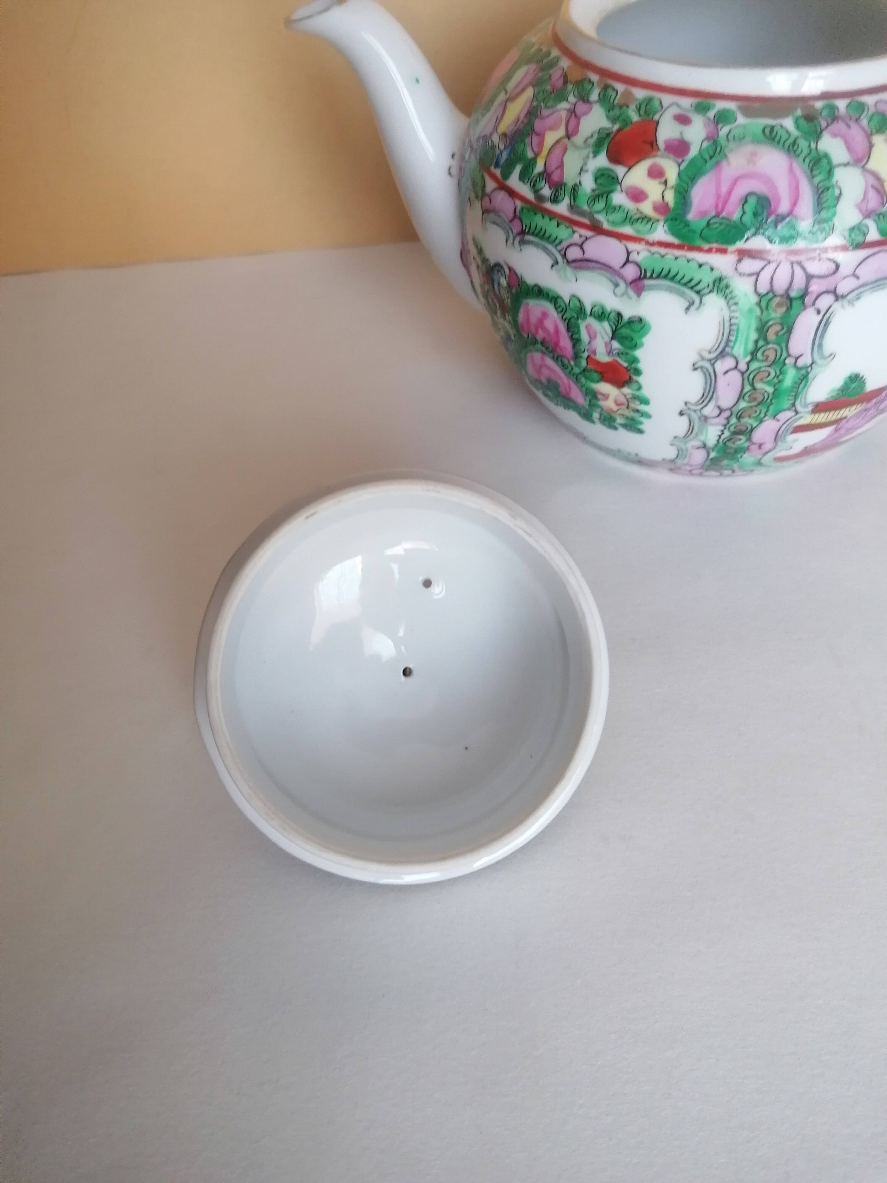 Canton porcelain tea service with 6 cups and teapot.