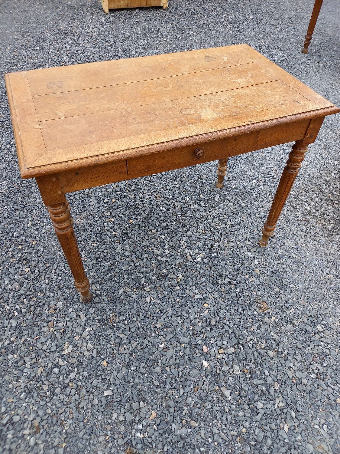 Old oak table 1 drawer