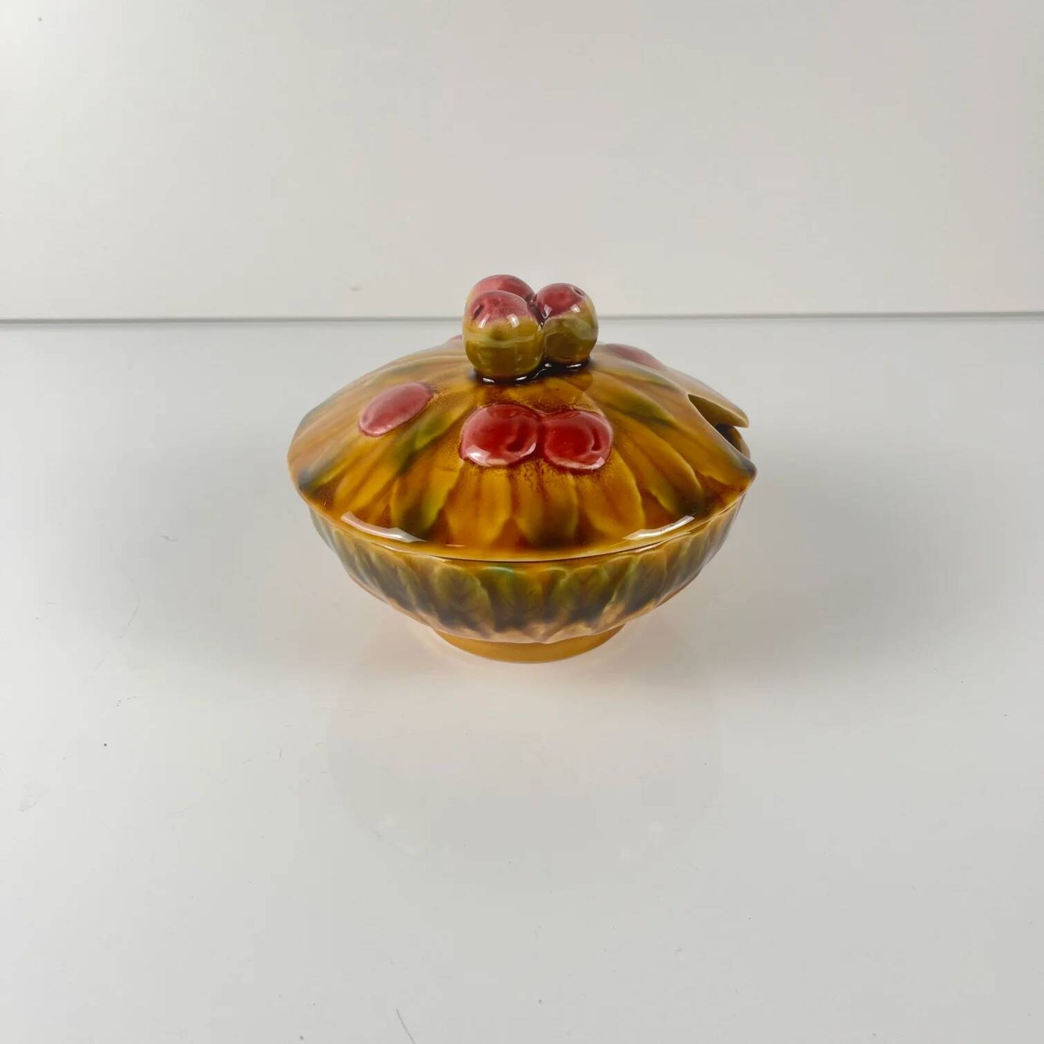 Sugar bowl barbotine Sarreguemines "cherry", 1970