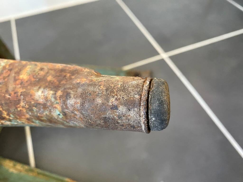 Authentic vintage industrial tolix metal stool by Xavier Pauchard 1950 n1