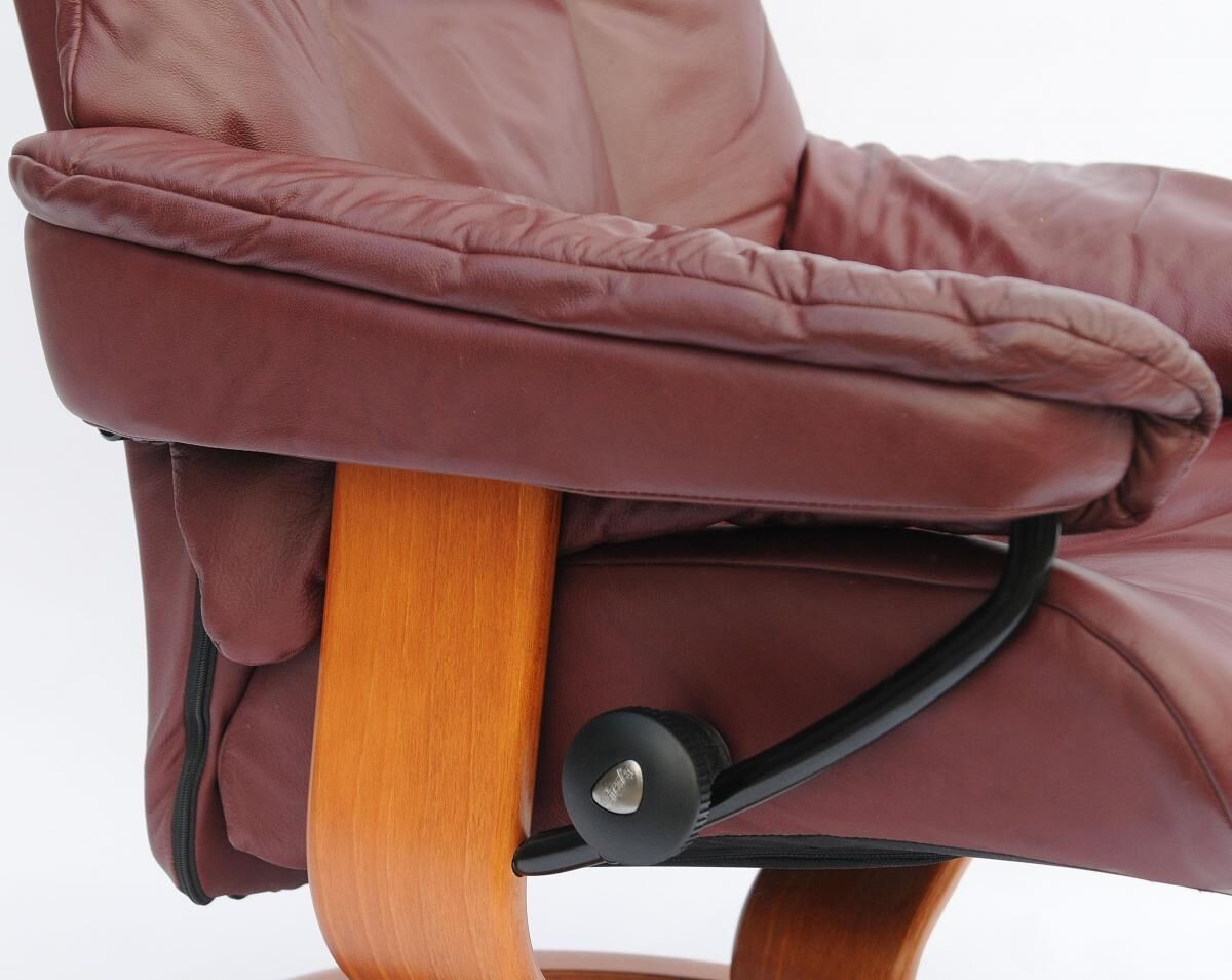 Relaxation chair and stool