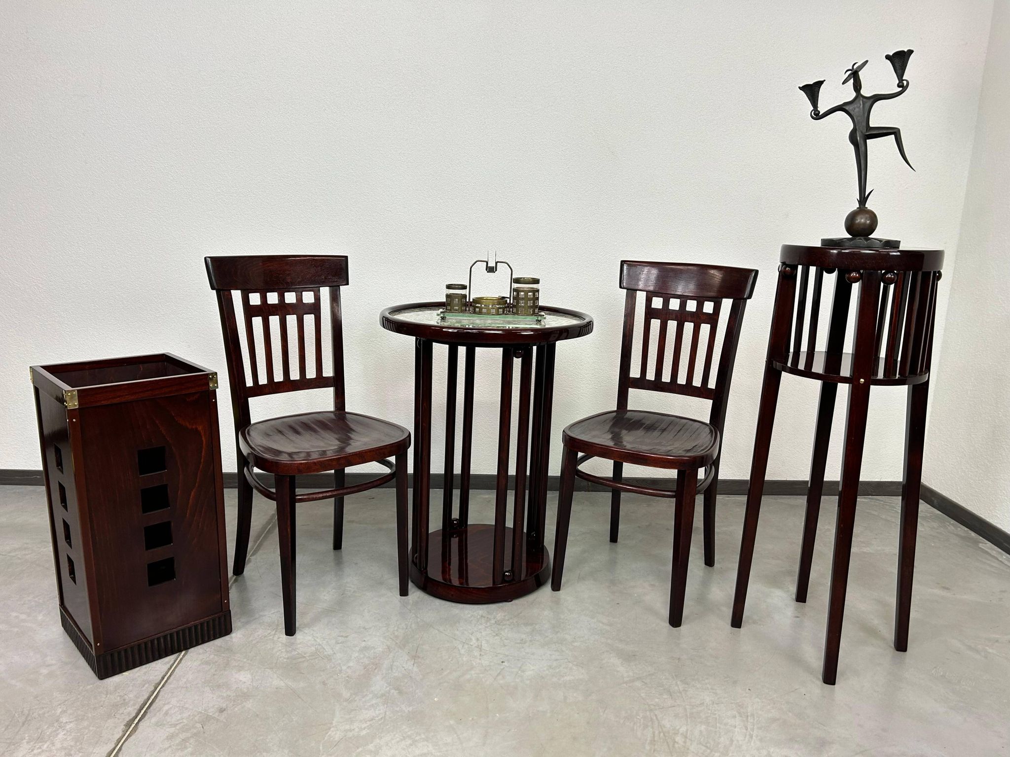 Plant stand Secession No. 1015 by Josef Hoffmann for J.J. Kohn