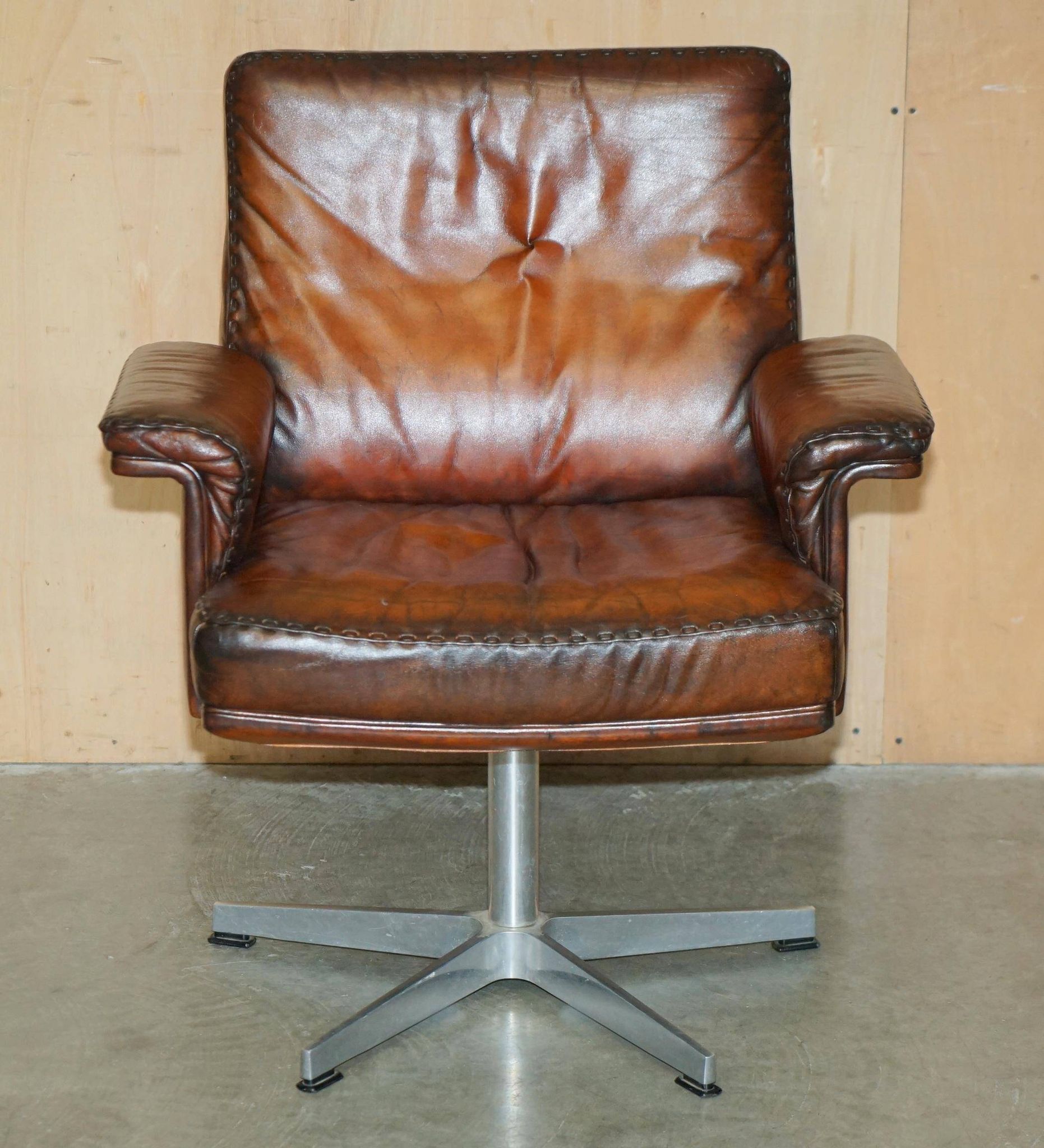 Chaise de bureau pivotante Mid Century Modern De Sede DS35 cuir