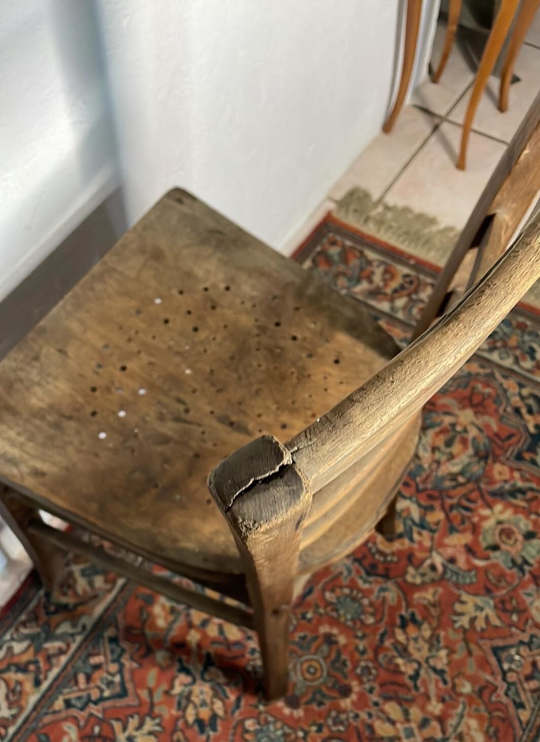 Chaise bistrot Luterma