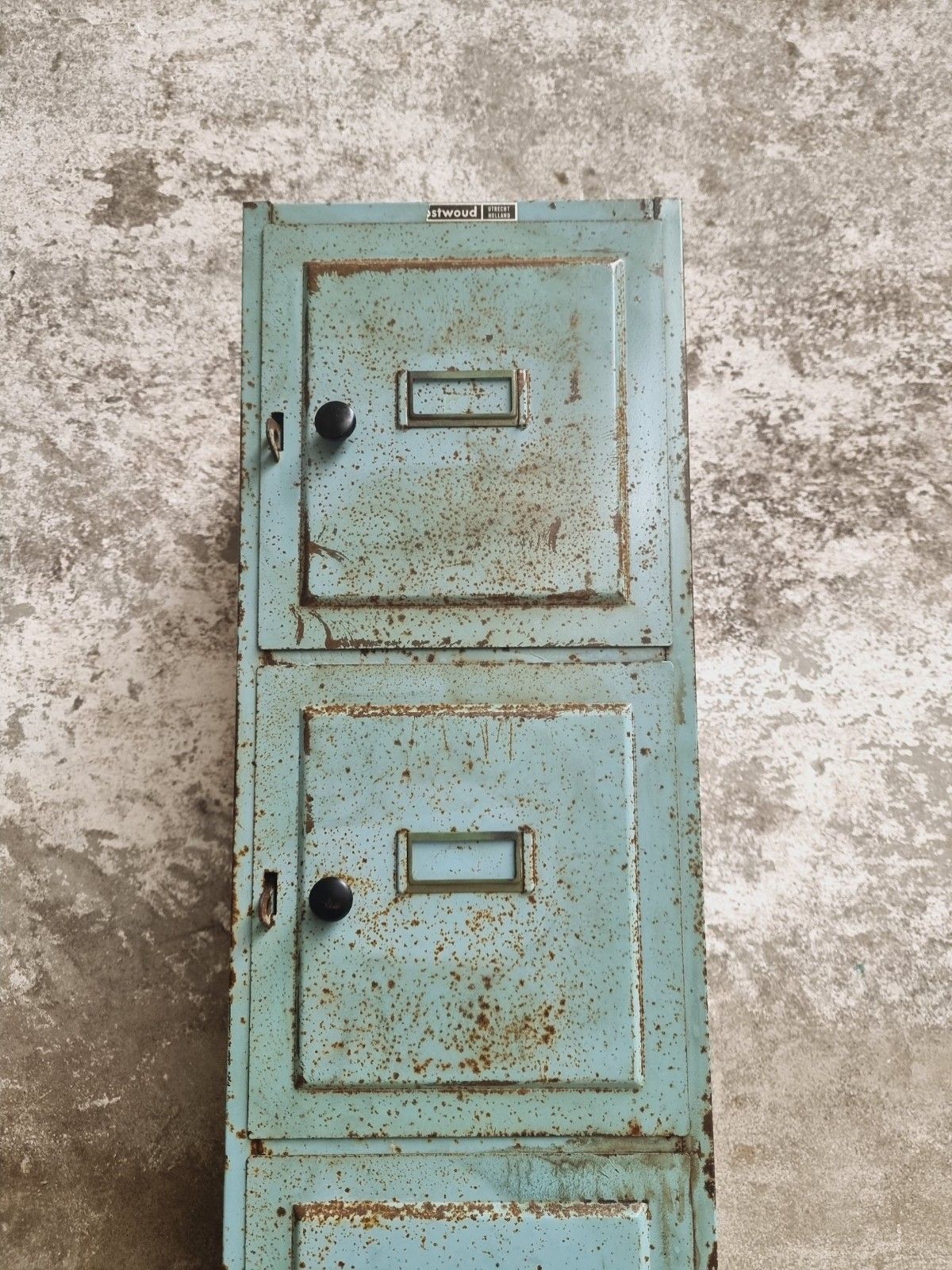 Industrial cabinet locker cabinet Oostwoud vintage blue