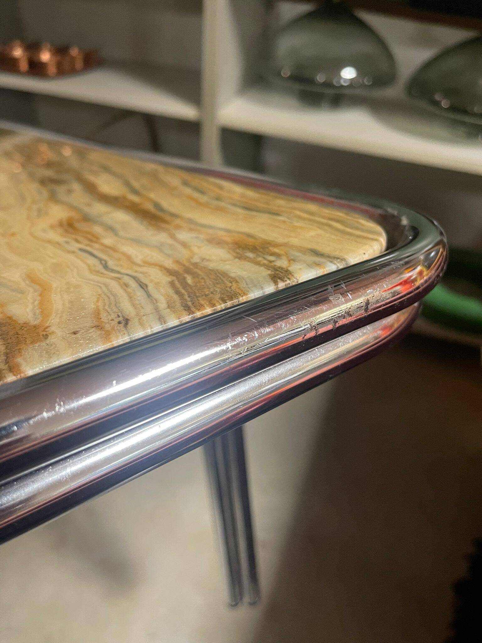 Table basse en marbre vintage 'style Bauhaus'