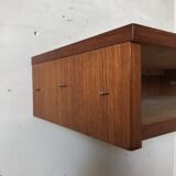 Wall console