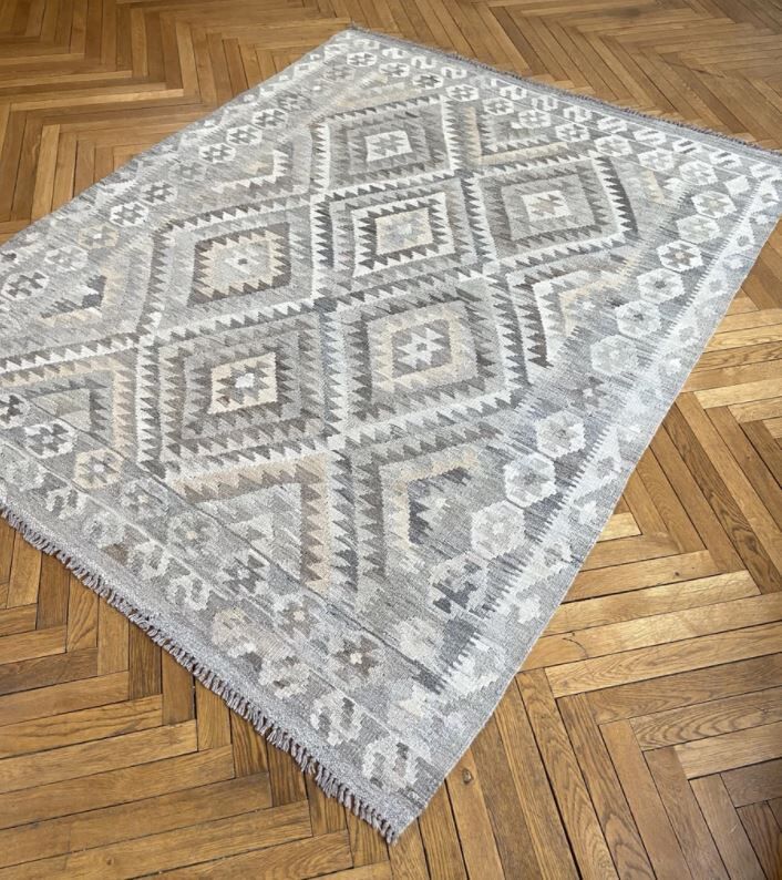 Marine kilim carpet 192 x 154 cm