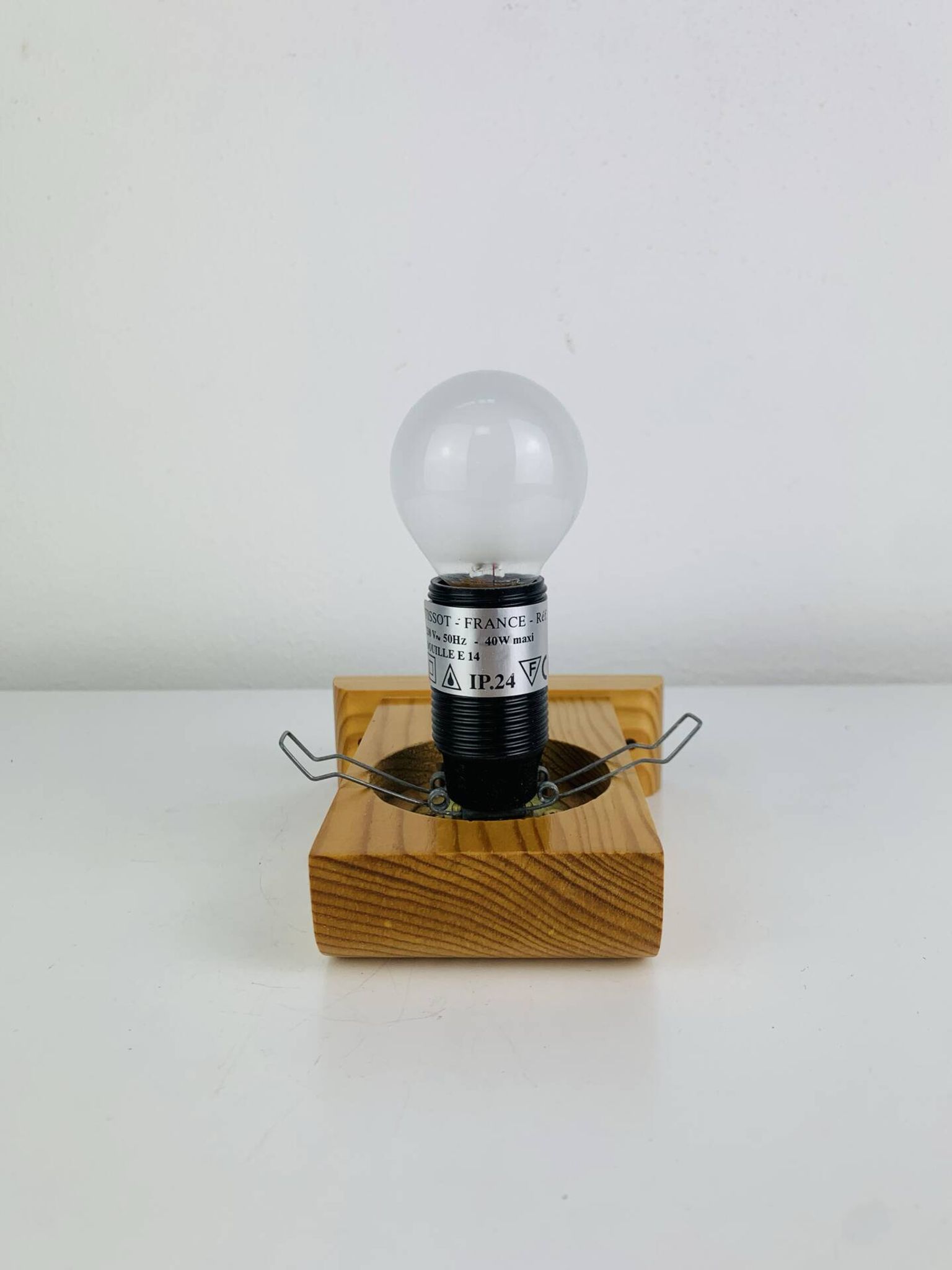 Vintage Tissot opaline globe and pin wall light.