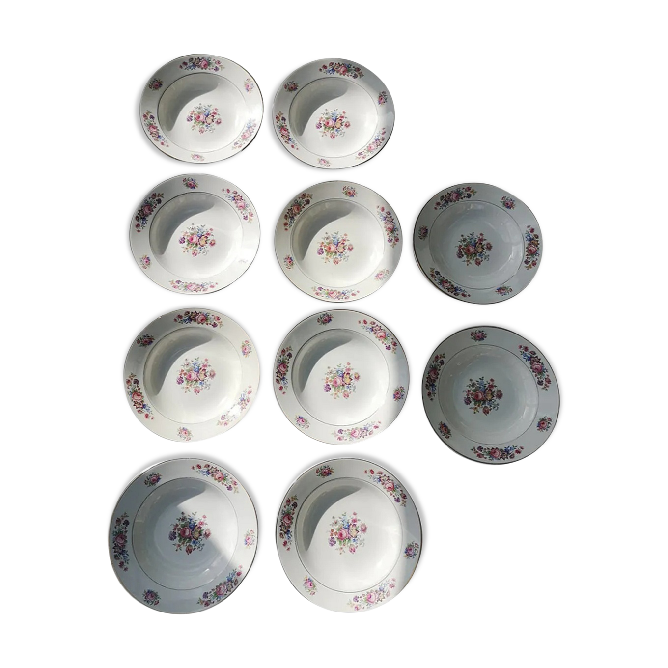 Serving 10 hollow plates from Sarreguemines