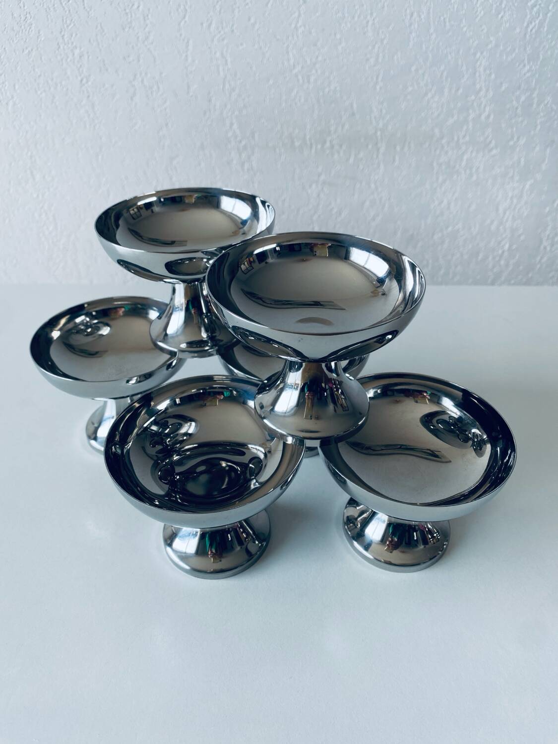 Stainless steel ice cream cups