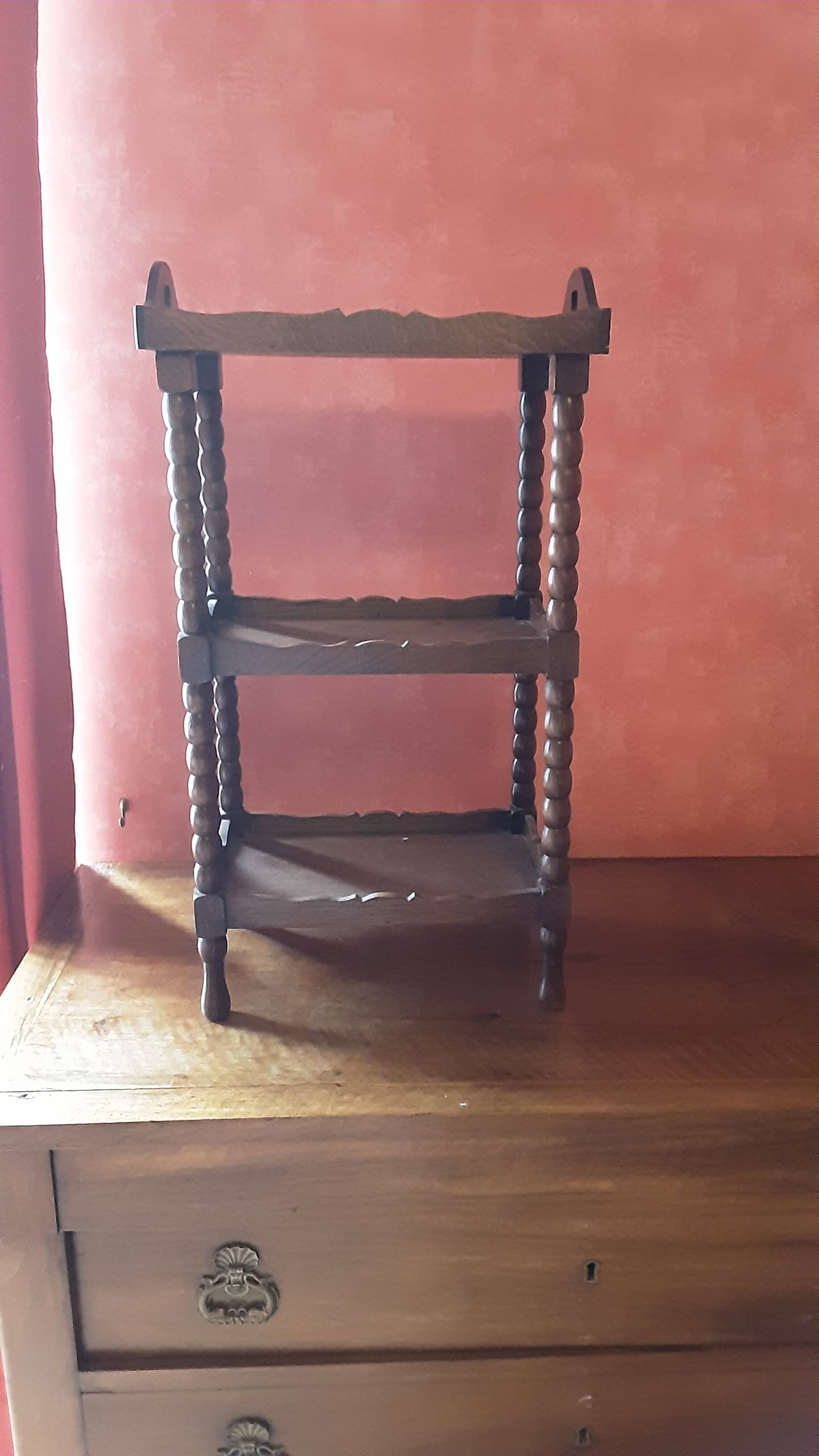 Petit meuble ancien 3 niveaux en bois