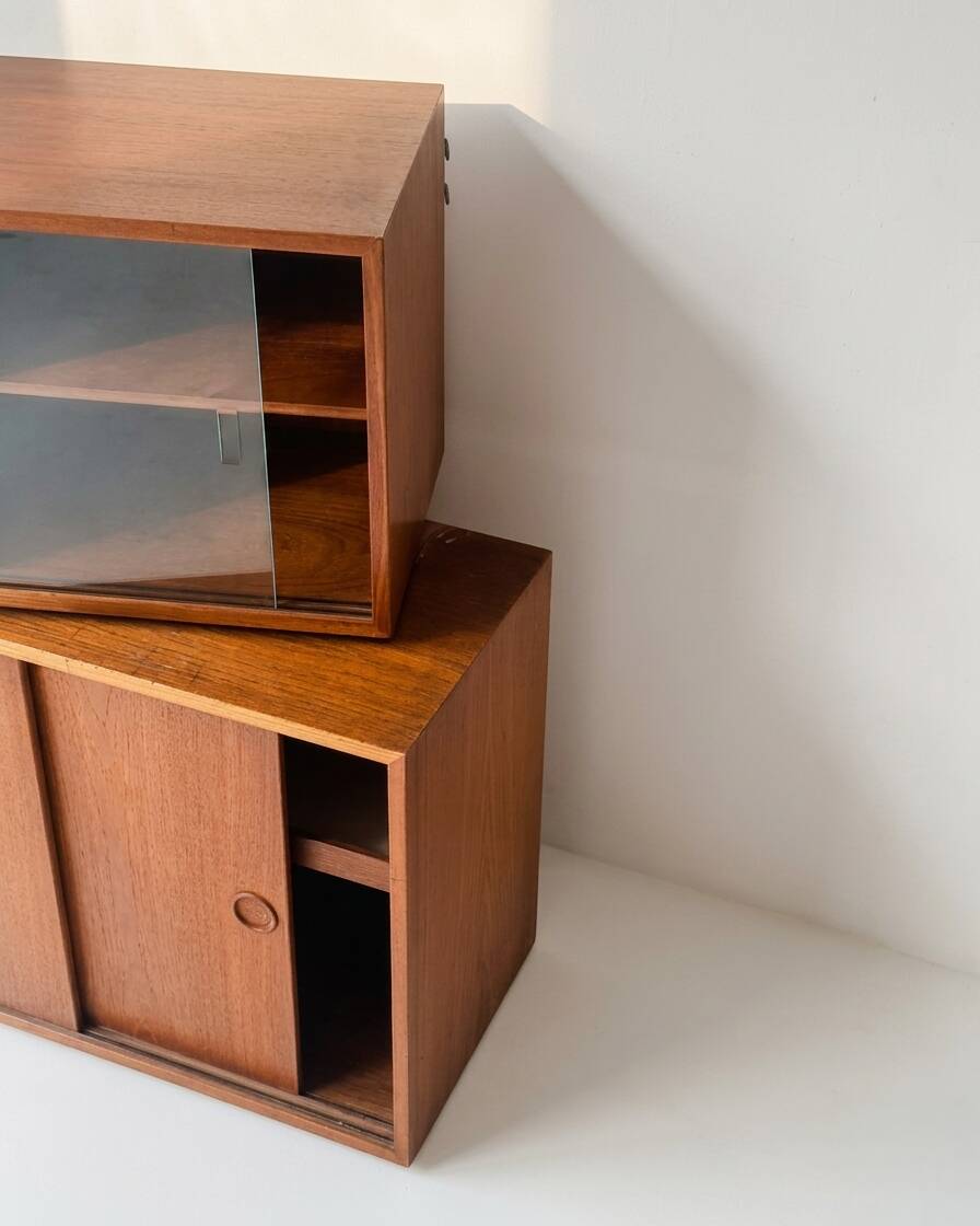 Modular wall system by kai kristiansen - fm møbler