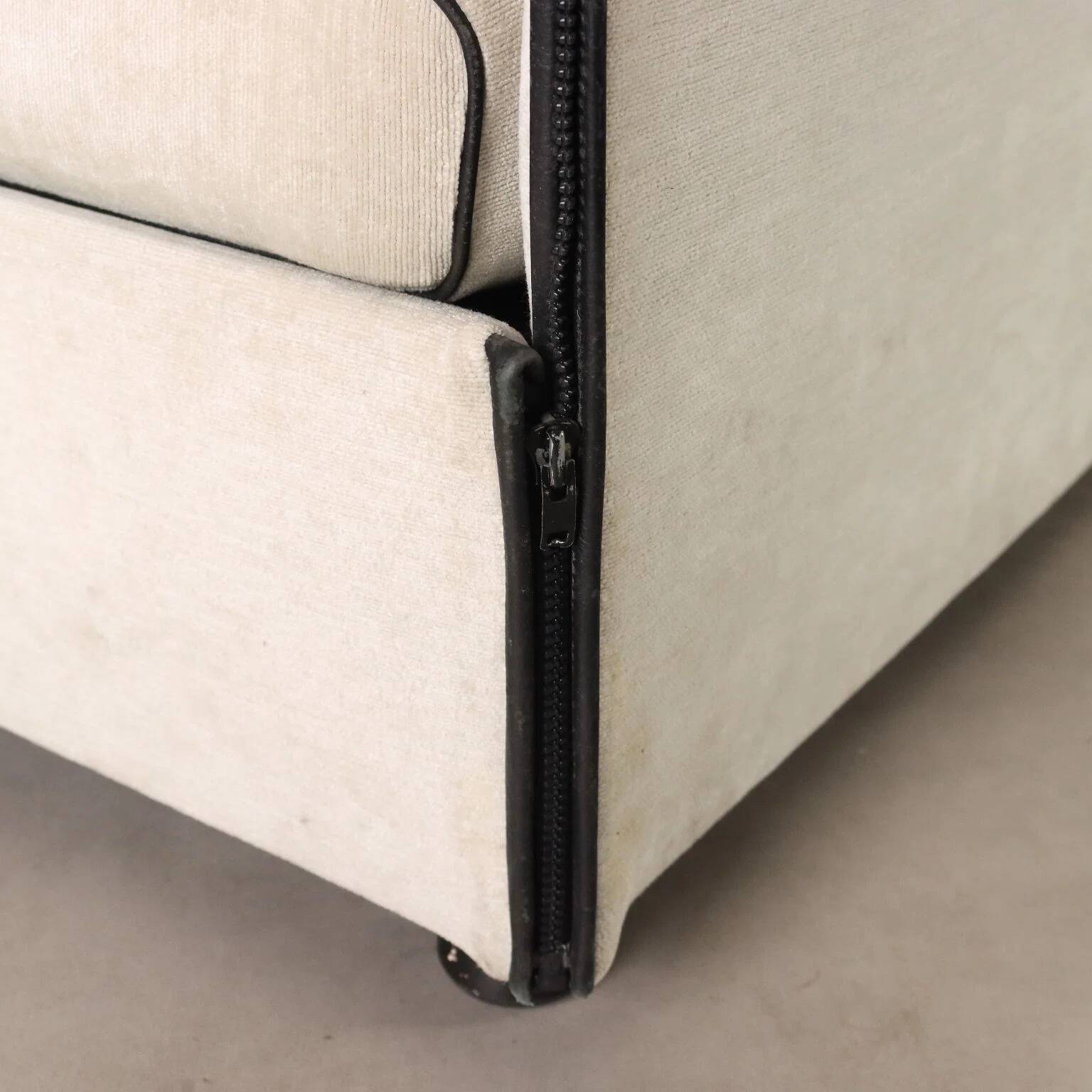 "Chair-a-bank" sofa by Mario Bellini for Cassina
