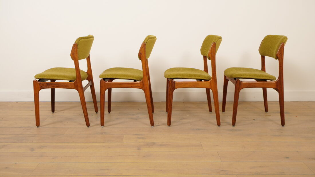 4 chaises de salle à manger | Erik Buch | Modèle 49 | Palissandre | Rembourrées