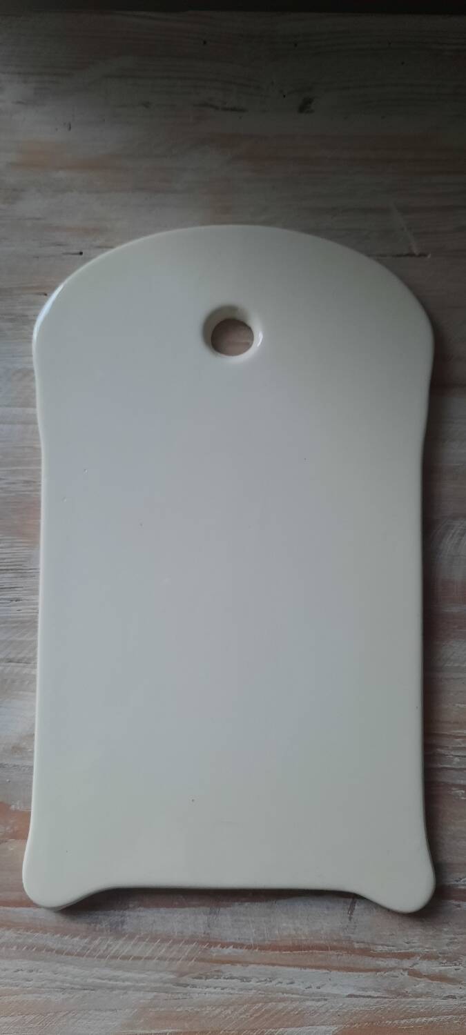 Ceramic cutting board