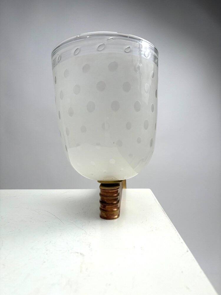 Art Deco Wall Lights in Blown Glass and Brass, Italy, 1940s, Set of 4