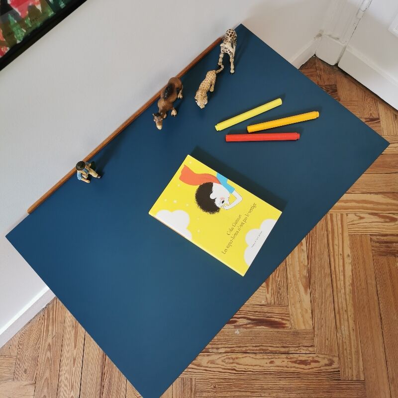 Children's desk style 60s