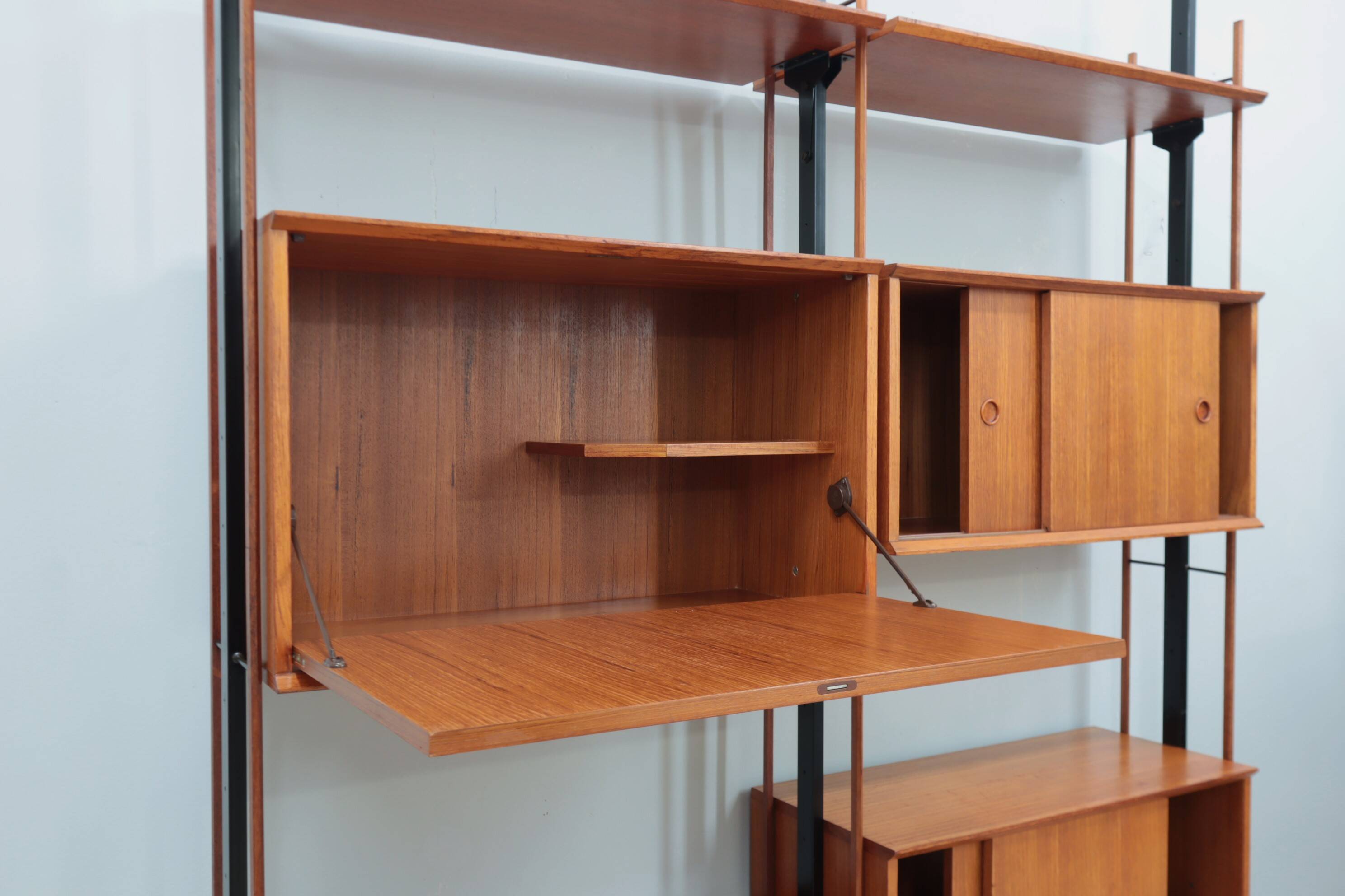 Mid century modular blonde teak bookcase 1960s