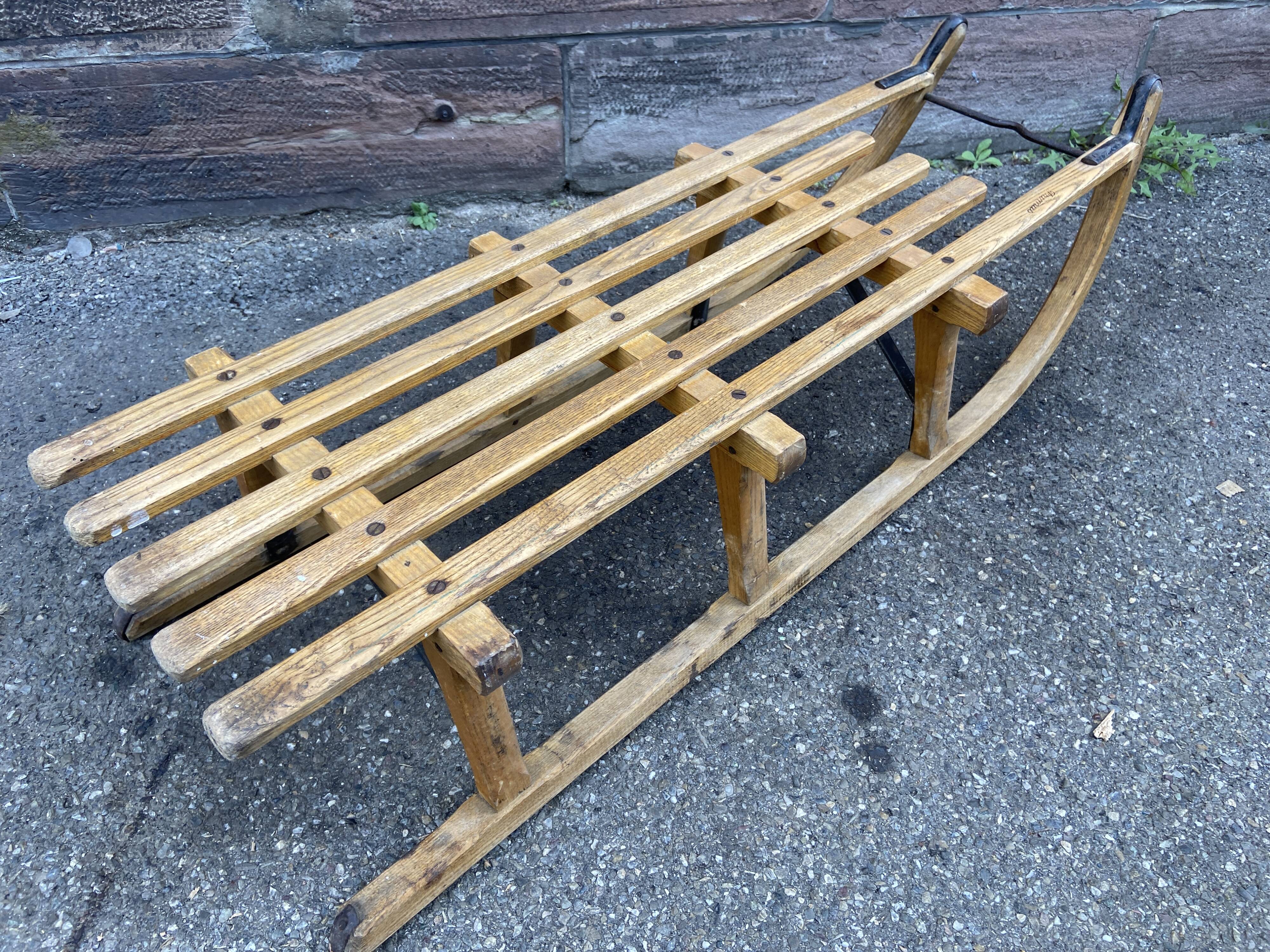 Luge traineau ancien alsace décoration noel primus 1950