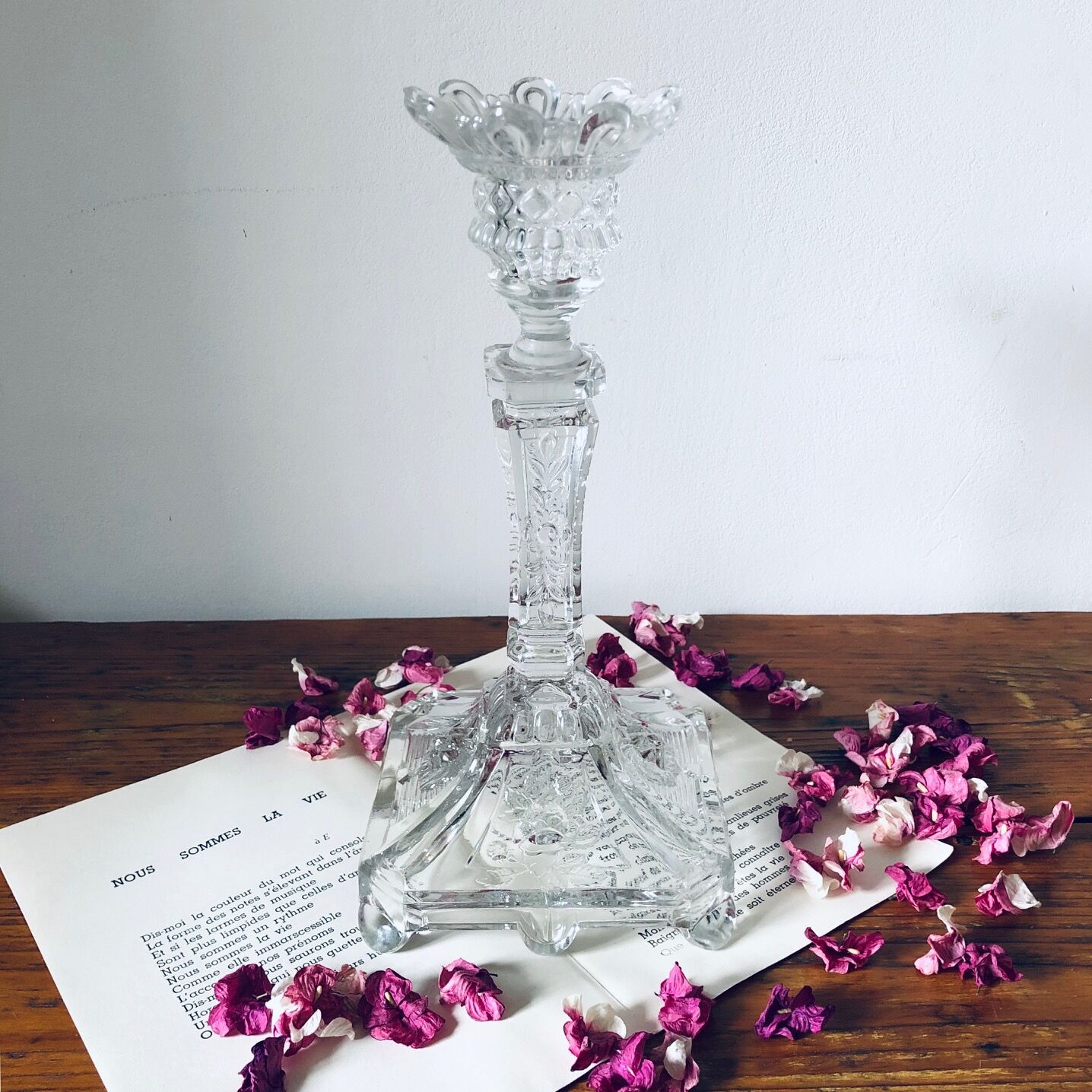 glass candlestick "The lion and the rose"