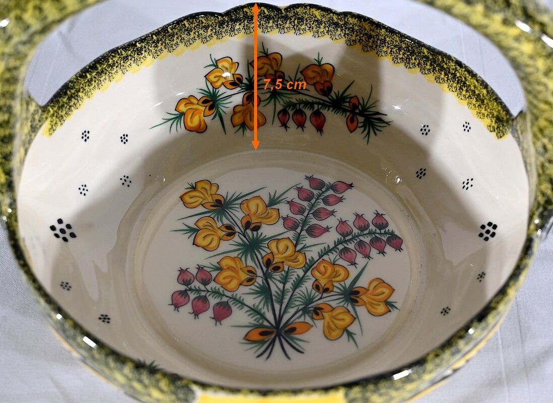 Earthenware basket, Manufacture Henriot Quimper – Mid-twentieth century