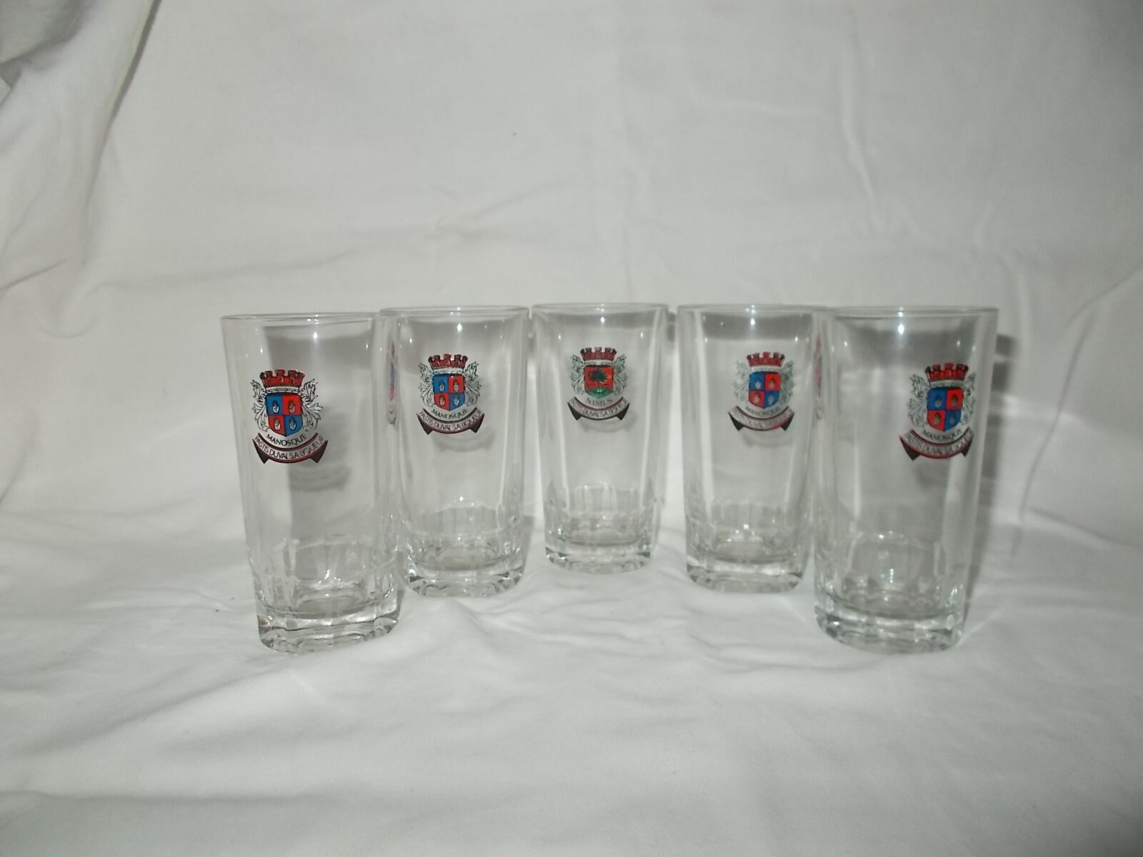 Lot 5 glasses pastis duval bistro advertising